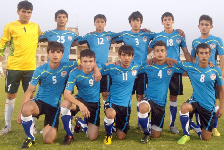 yunosheskayasbornayatadzhikistanau-16