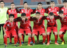 yunyetadzhikskiefutbolisty_0