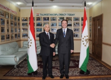 zarifiprinyalkopiiveritelnyhgramotvnovnaznachennogochrezvychaynogoipolnomochnogoposlashveycarskoykon