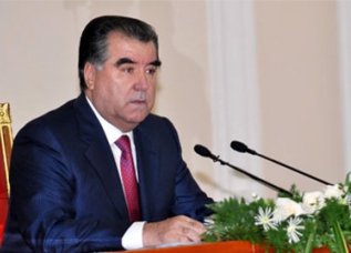 zasedaiyaprevitelstva-rahmon_1