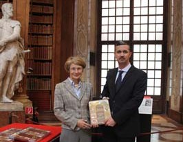 zolotayasokrovishchnicatadzhikov