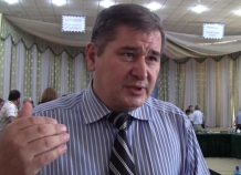 zoyirovnapivtpadaetosnovnayatyazhest