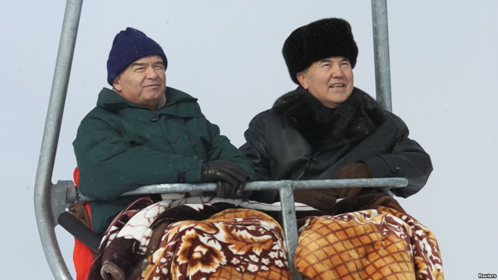 8AFBBC95-4DF5-4ED4-A7E2-D78FCC6B06B9_w987_r1_s