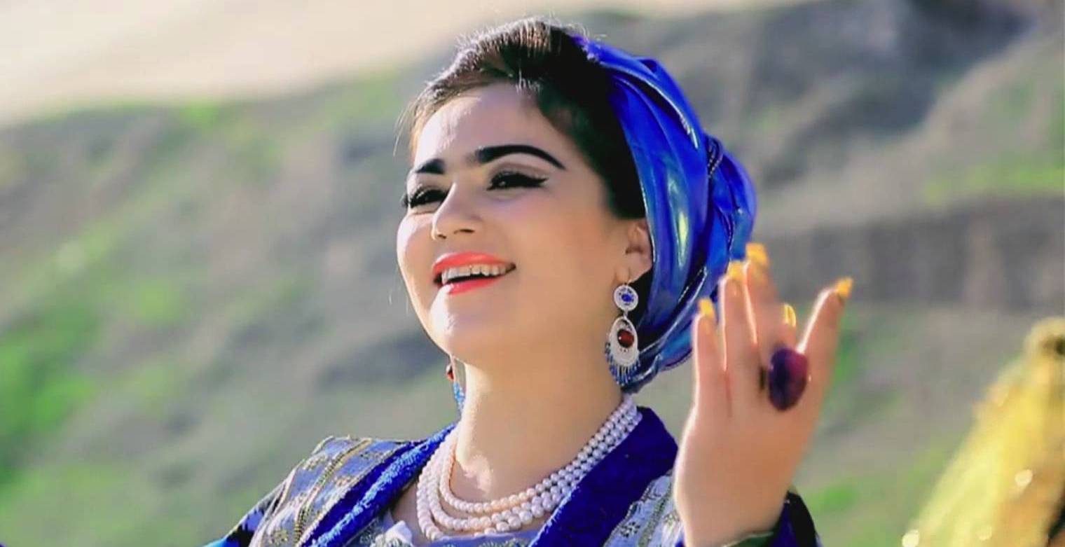 Nigina_Amonqulova-Mahi_purnuram_2016