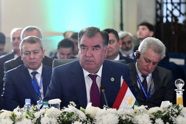 32805101740_a451dbc7bc_z