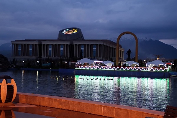 national_museum_dushanbe1