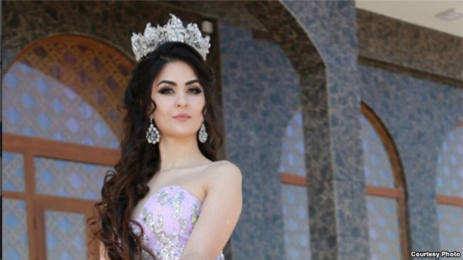 AAE4289B-6D48-43C8-ABBB-CB86E0C53FD5_w650_r1_s