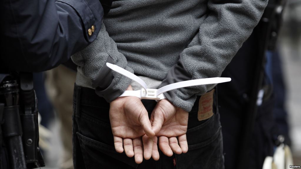 AF5C141E-0FBD-4240-8838-22EAC84D4366_w1023_r1_s