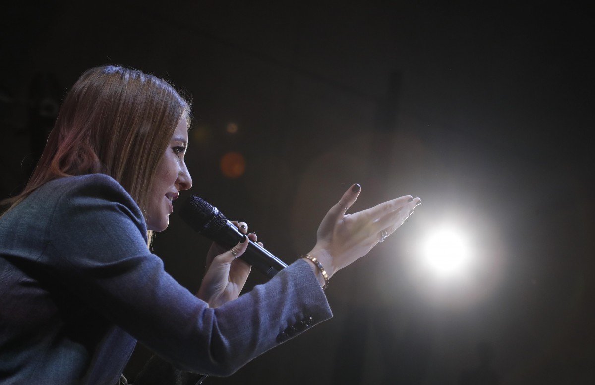 1508840399-4133-kseniya-sobchak