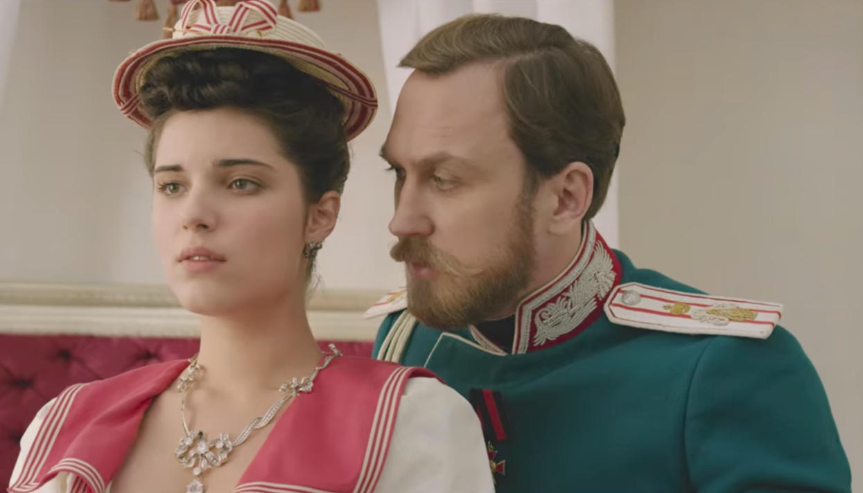 BxJ5xOVl8sDCSsrpxKGTHw