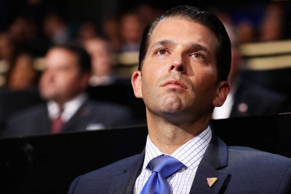 Donald-Trump-Jr-made-senior-Trump-campaign-staff-including-Kushner-and-Bannon-aware-that-he-was-in-touch-with-WikiLeaks