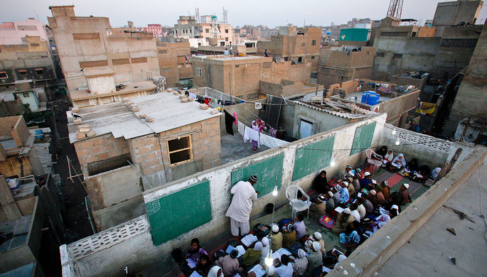 YWF0Y2kuOWs3MWc5QHsiZGF0YSI6eyJBY3Rpb24iOiJQcm94eSIsIlJlZmZlcmVyIjoiaHR0cHM6Ly93d3cuZ2F6ZXRhLnJ1L3NvY2lhbC9uZXdzLzIwMTcvMTIvMDEvbl8xMDg4MjczNi5zaHRtbCIsIlByb3RvY2