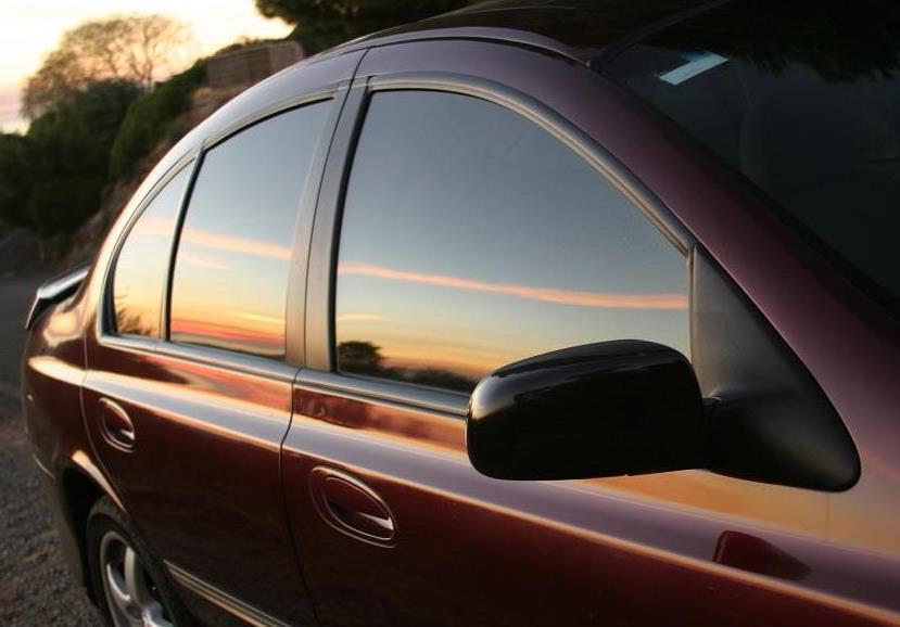 sud_razreshil_tonirovanie_stekla