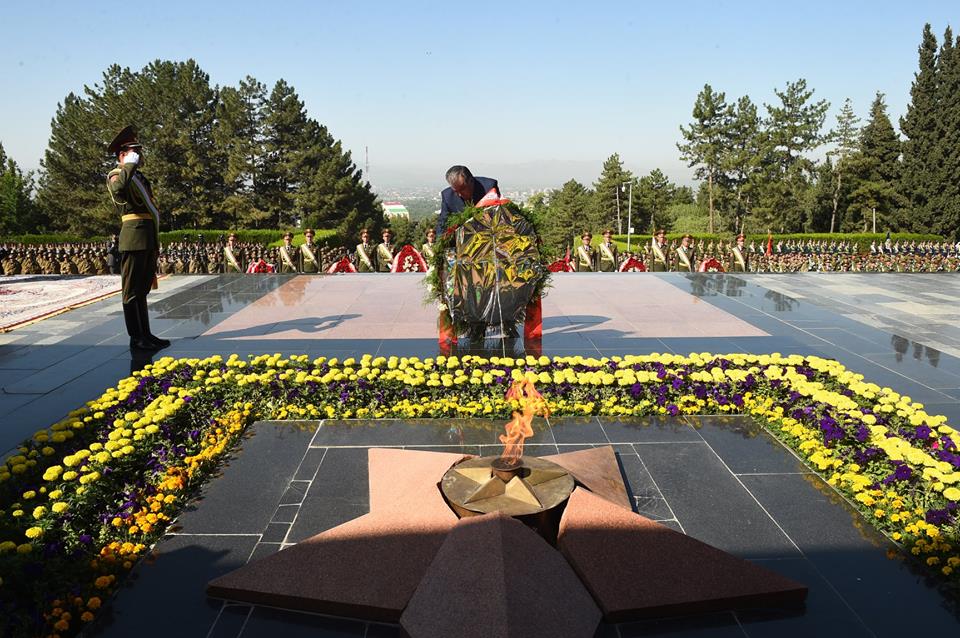 32077189_1913408718729305_3871664660860108800_n