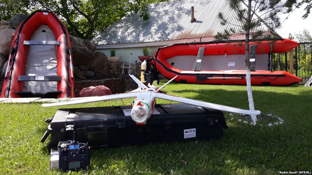 7B83838F-B192-44C7-BA4D-9C1B01F59A7B_cx0_cy17_cw0_w1023_r1_s