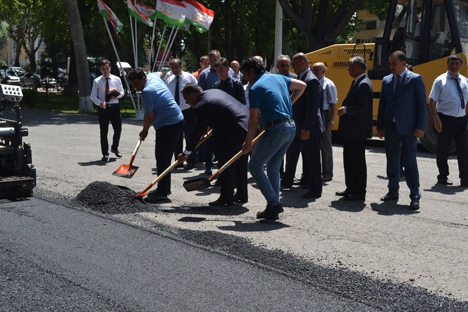 34484114_1848914462077045_6054947509812330496_n