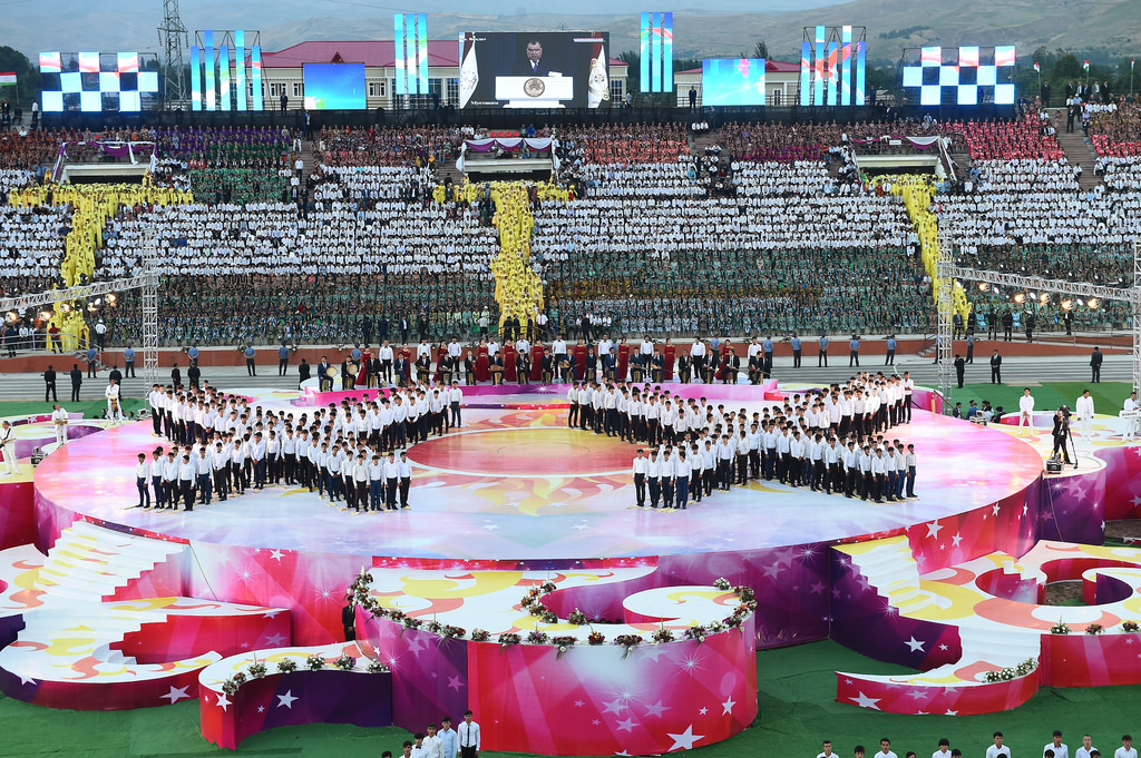 34731762824_64e94a9285_b