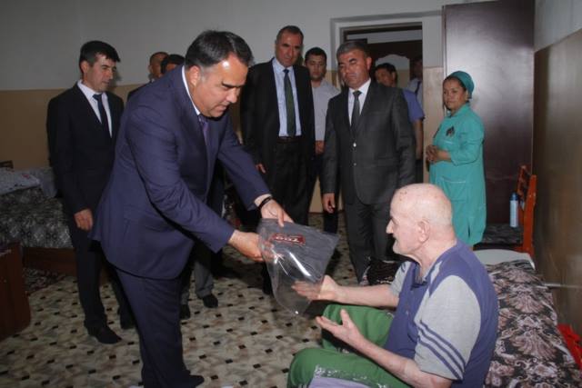 35151428_1737090716398007_1867796661879701504_n