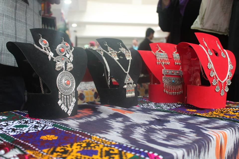 30222315_413391389072734_3973126258136449024_n