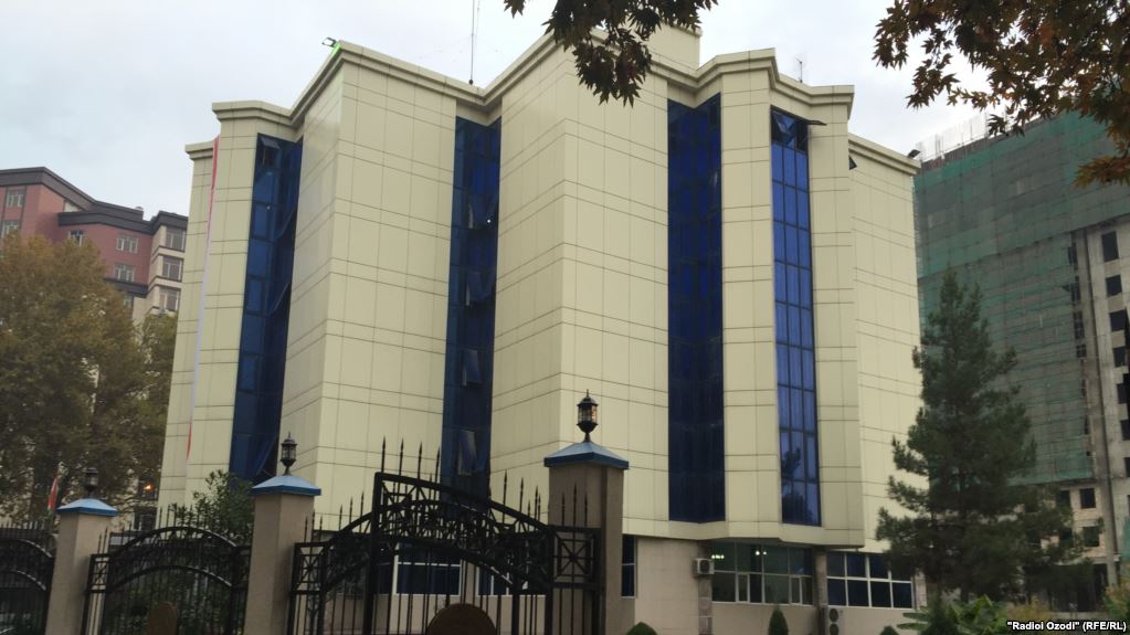 2BEBCEC6-F3FA-47B0-8974-5B2E5A0254AB_w1023_r1_s