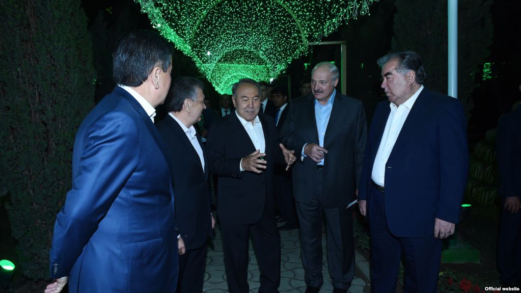 D780E967-AD20-4EB7-957A-F4900BD924F7_w1023_r1_s