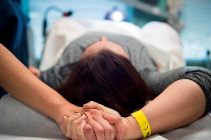 3770426d32d55fd9bd75d659ef6fef25