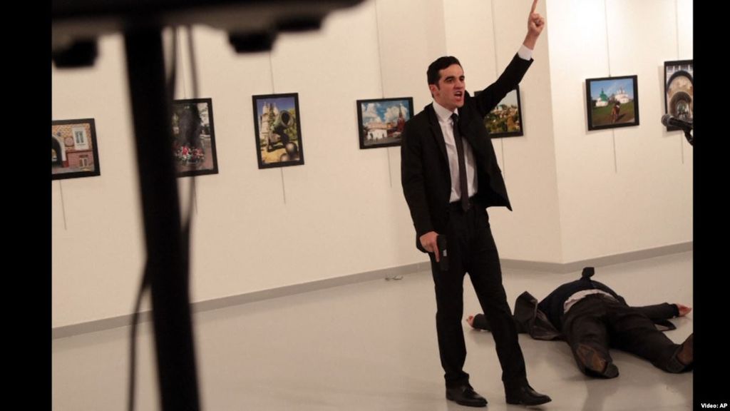 aZtac7tCeho-1e1815-180j