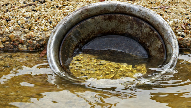 primenenie-sovremennih-tehnologiy-pri-promishlennoy-dobiche-zolota