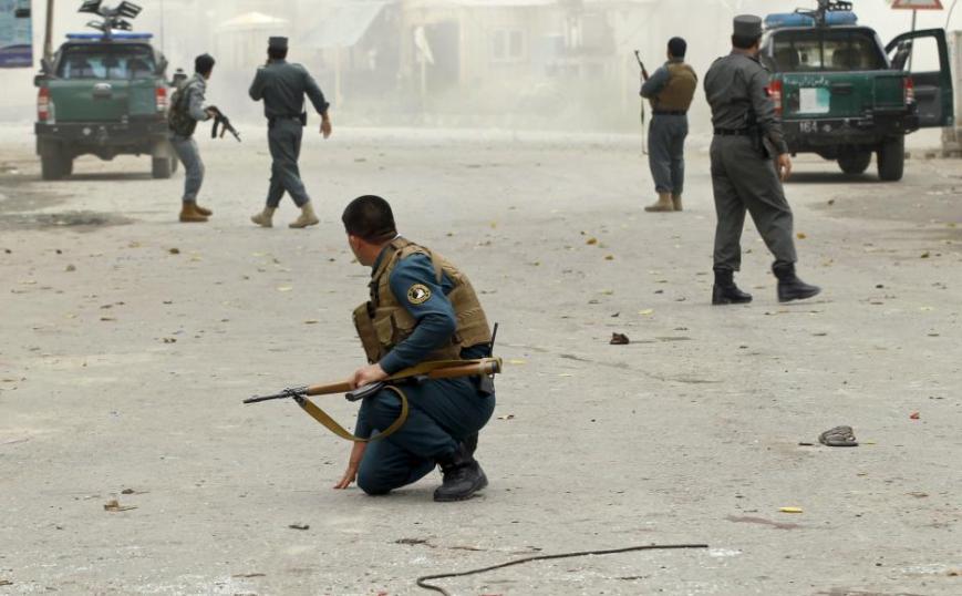 2015-04-18T075735Z_1101577305_GF10000063723_RTRMADP_3_AFGHANISTAN-BLAST