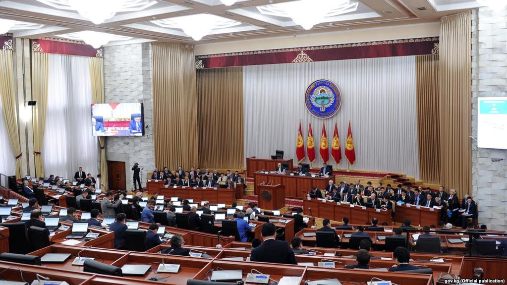 0B18155F-1AE0-4EE5-B149-55677C839606_w1023_r1_s