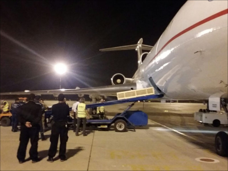 55e935f77640775ffdaa4b3e62cd65f3