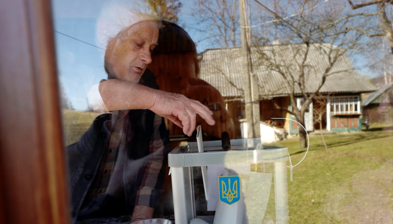 FVvrAMxYCv7HF_Im9i0t0Q