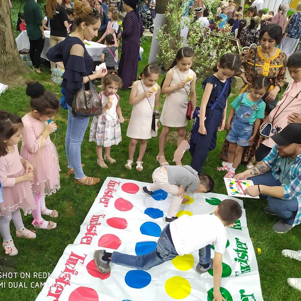 61617353_2292746077457169_1923696245352693760_n