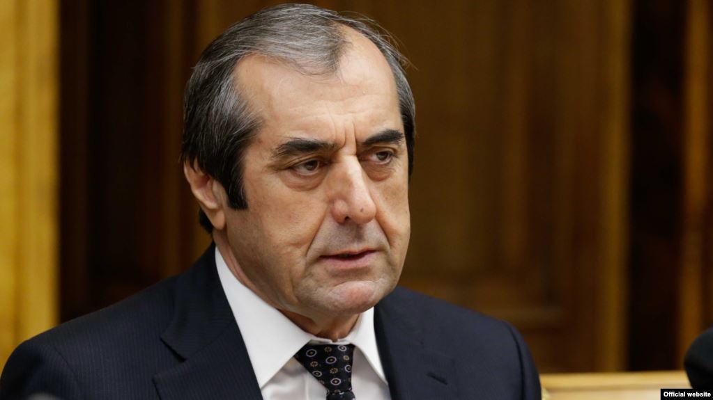 628449BC-4068-4606-BBBE-C01872840E6A_cx8_cy0_cw73_w1023_r1_s