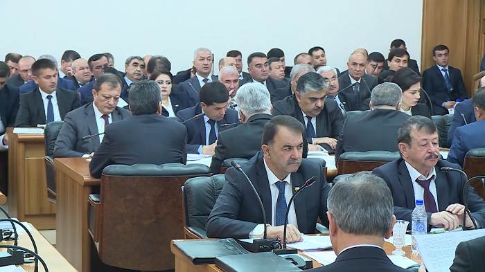 e1d3646d305a438d3f74cee5dd17217b