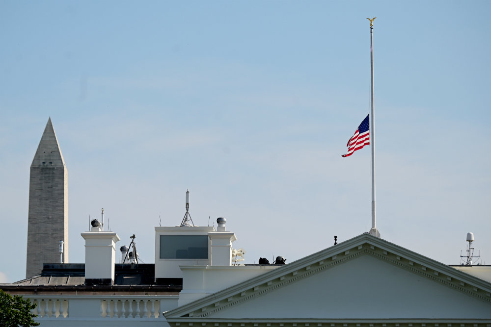 2019-08-04T204714Z_1715992865_RC156F9FD7A0_RTRMADP_3_USA-SHOOTING-TRUMP_d_850