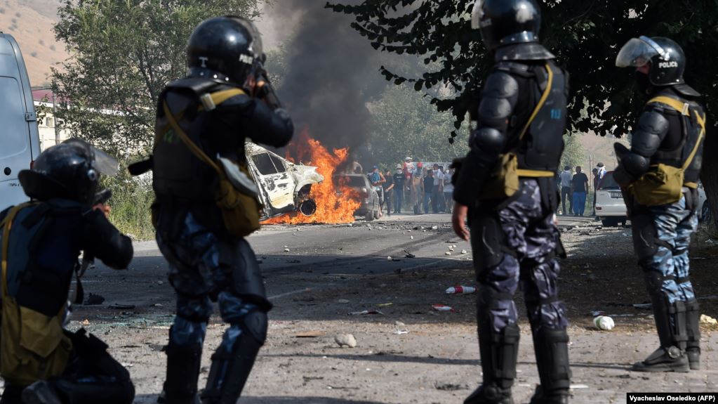 AB40FD02-A479-48C7-949A-7546BE0D1738_cx7_cy5_cw91_w1023_r1_s