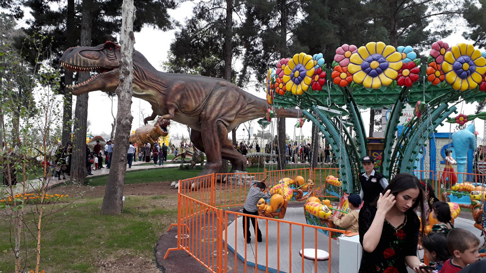 park-ayni-dushanbe-8