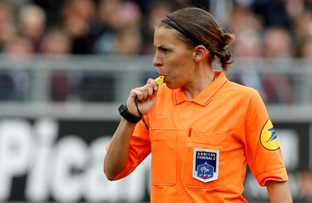 soccer-super-frappart