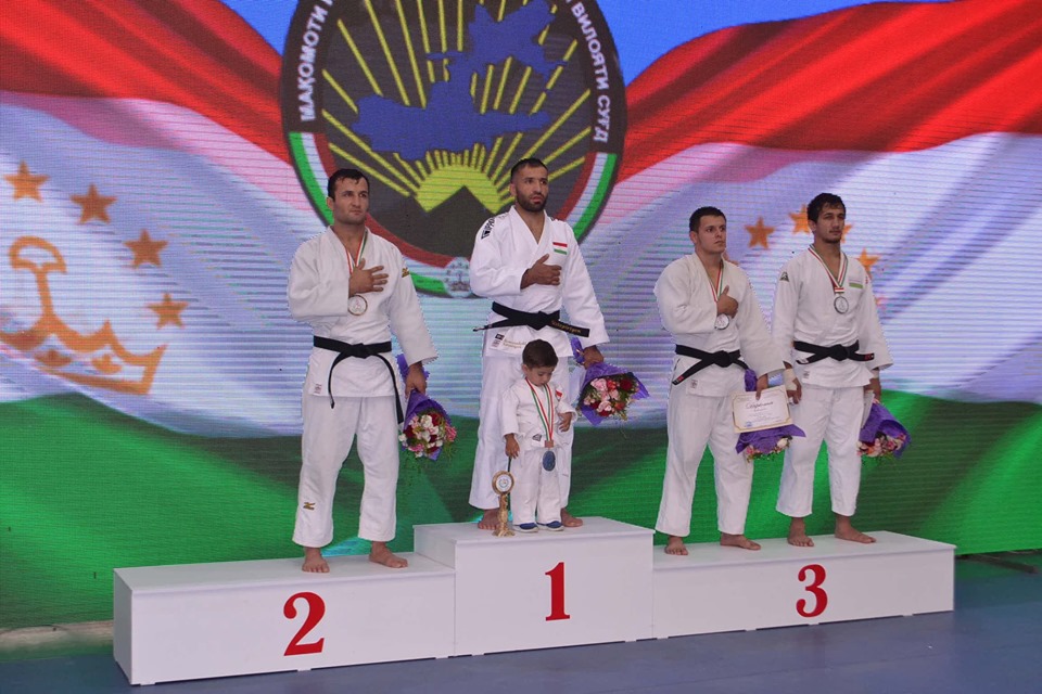 72556188_2161621274139694_266613646837153792_n