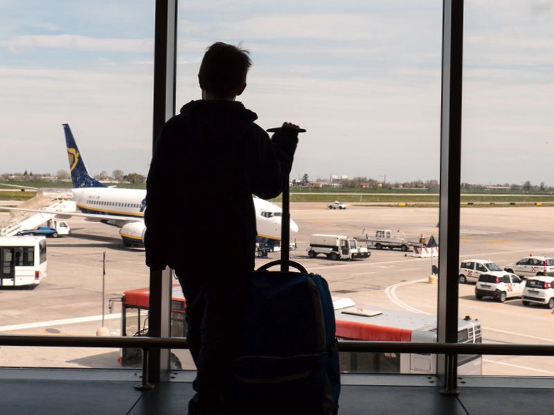 kak-vyvezti-rebenka-za-granitsu