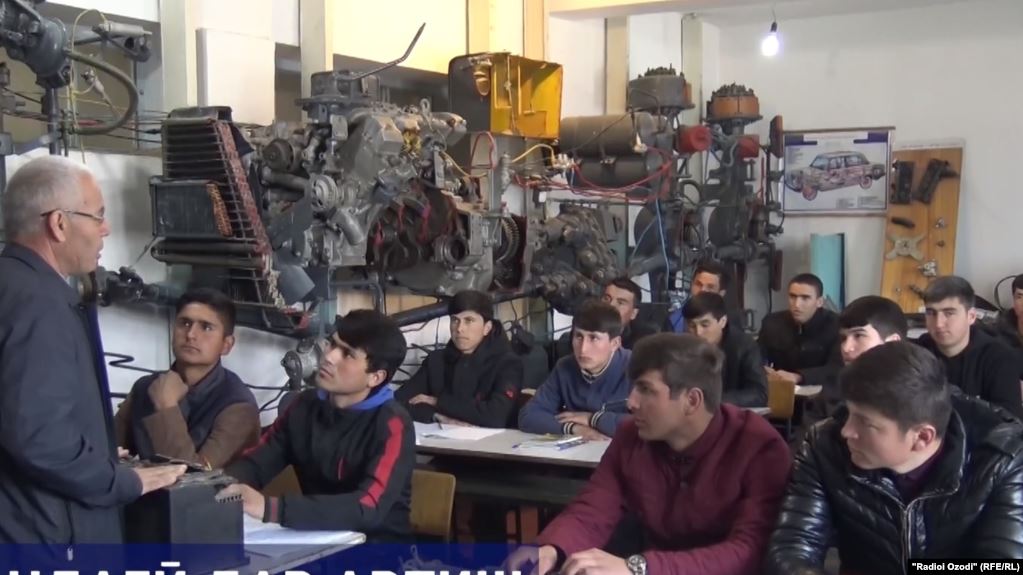 CE84D1BB-8023-479A-8A92-7B72EB0FD26D_cx17_cy7_cw71_w1023_r1_s