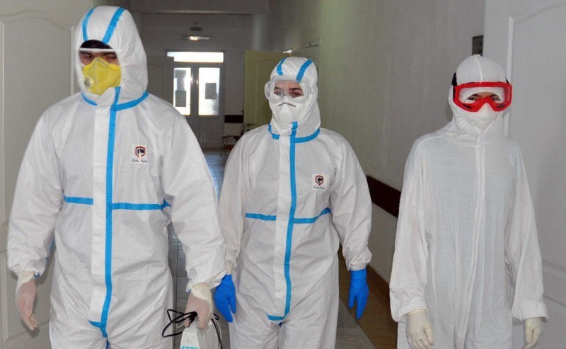 Istiklol-bemorhona-tabibon-duhturon-tochikiston-Kovid-COVID-12