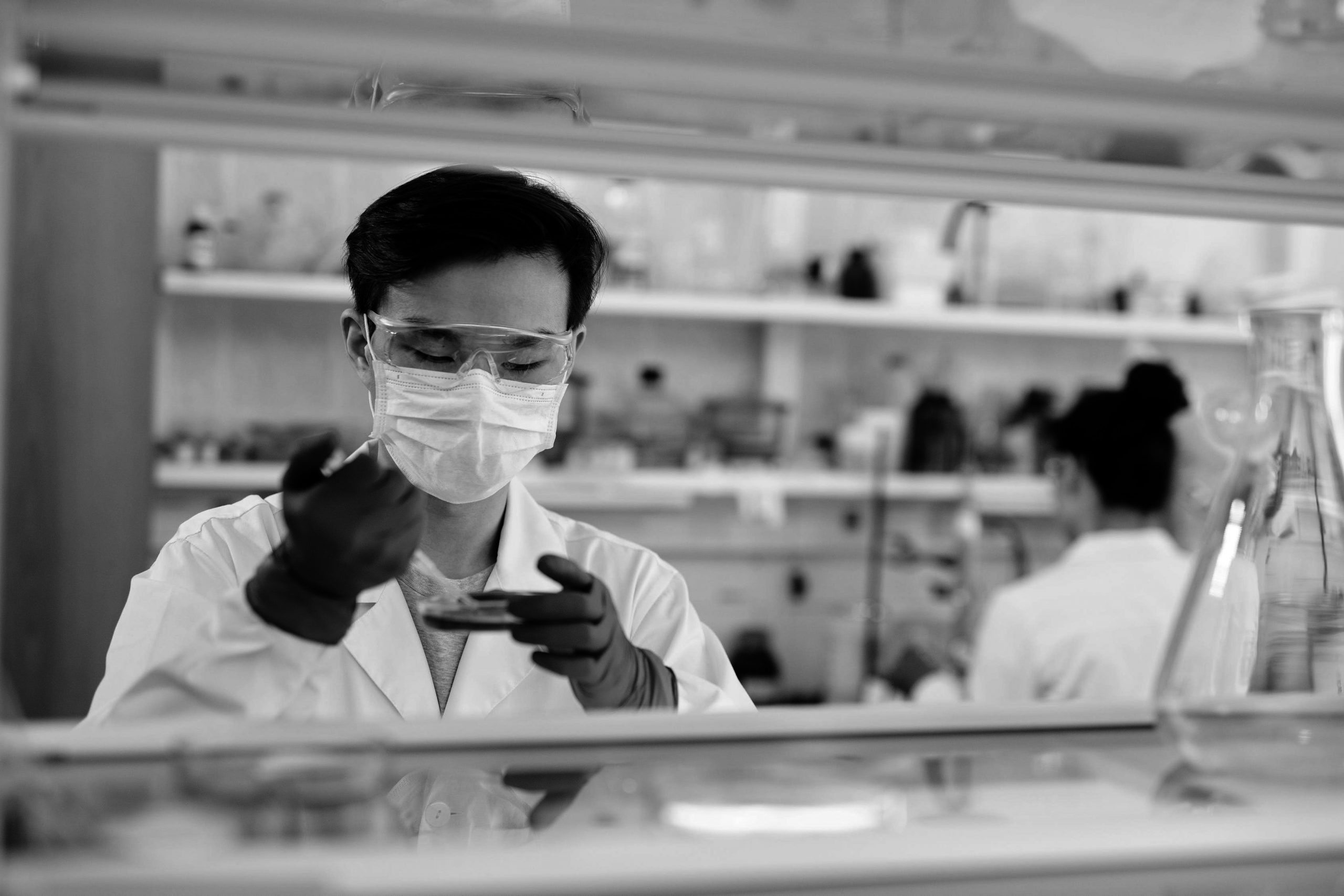 imgonline-com-ua-Black-White-XNXnQIcFMIROUC-scaled