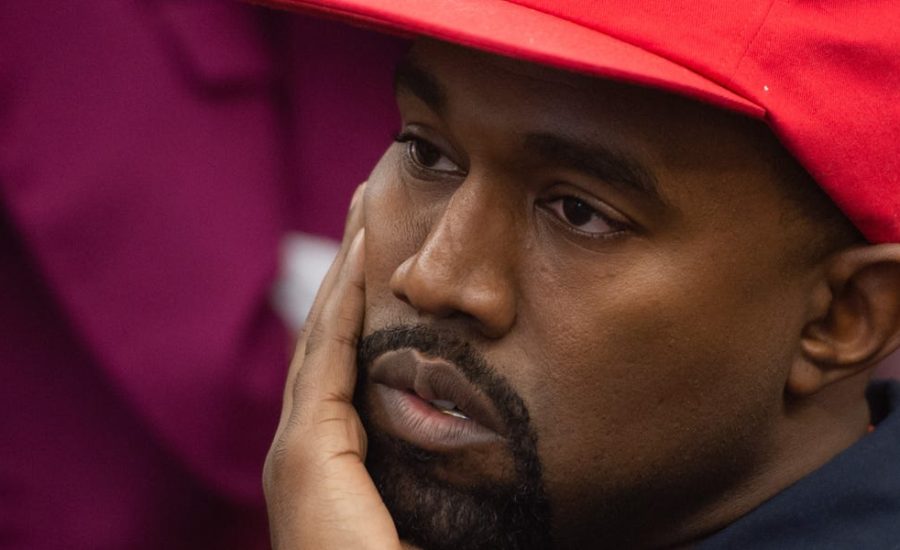 kane-uest-obyavil-v-tvittere-chto-ballotiruetsya-na-post-prezidenta-900x550