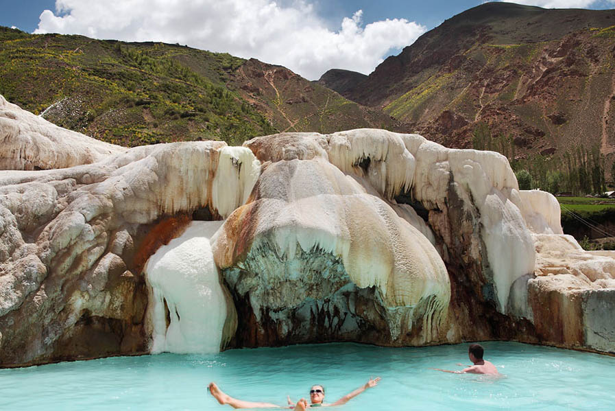 7-goryachih-istochnikov-v-tadzhikistane-v-kotoryh-mozhno-sogretsya-osenyu_1