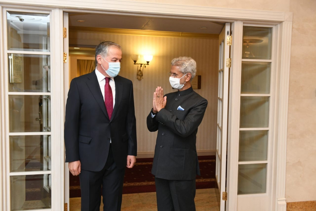 Tajik Foreign Minister Sirojiddin Muhriddin (L) and Indian Eternal Affairs Minister Subrahmanyam Jaishankar (R); photo / Tajik MFA.