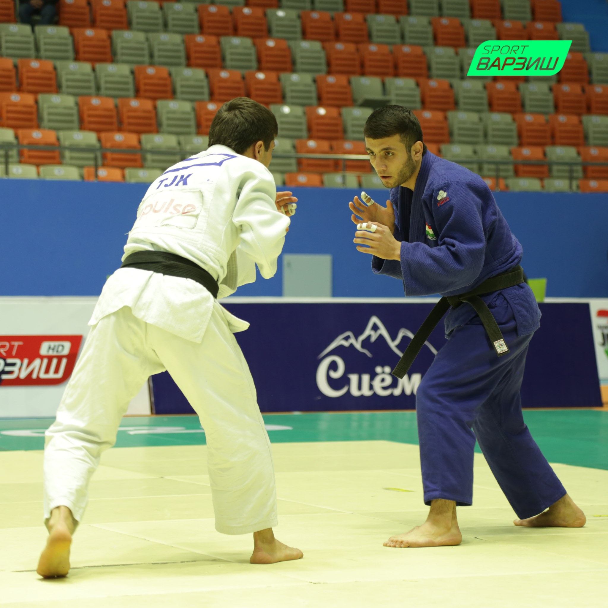 125011756_1070879873332684_6384906243413176358_o