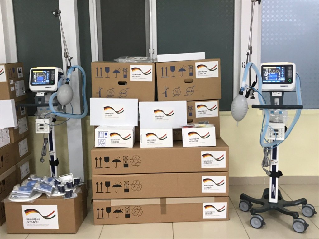 photo5366552196470124827