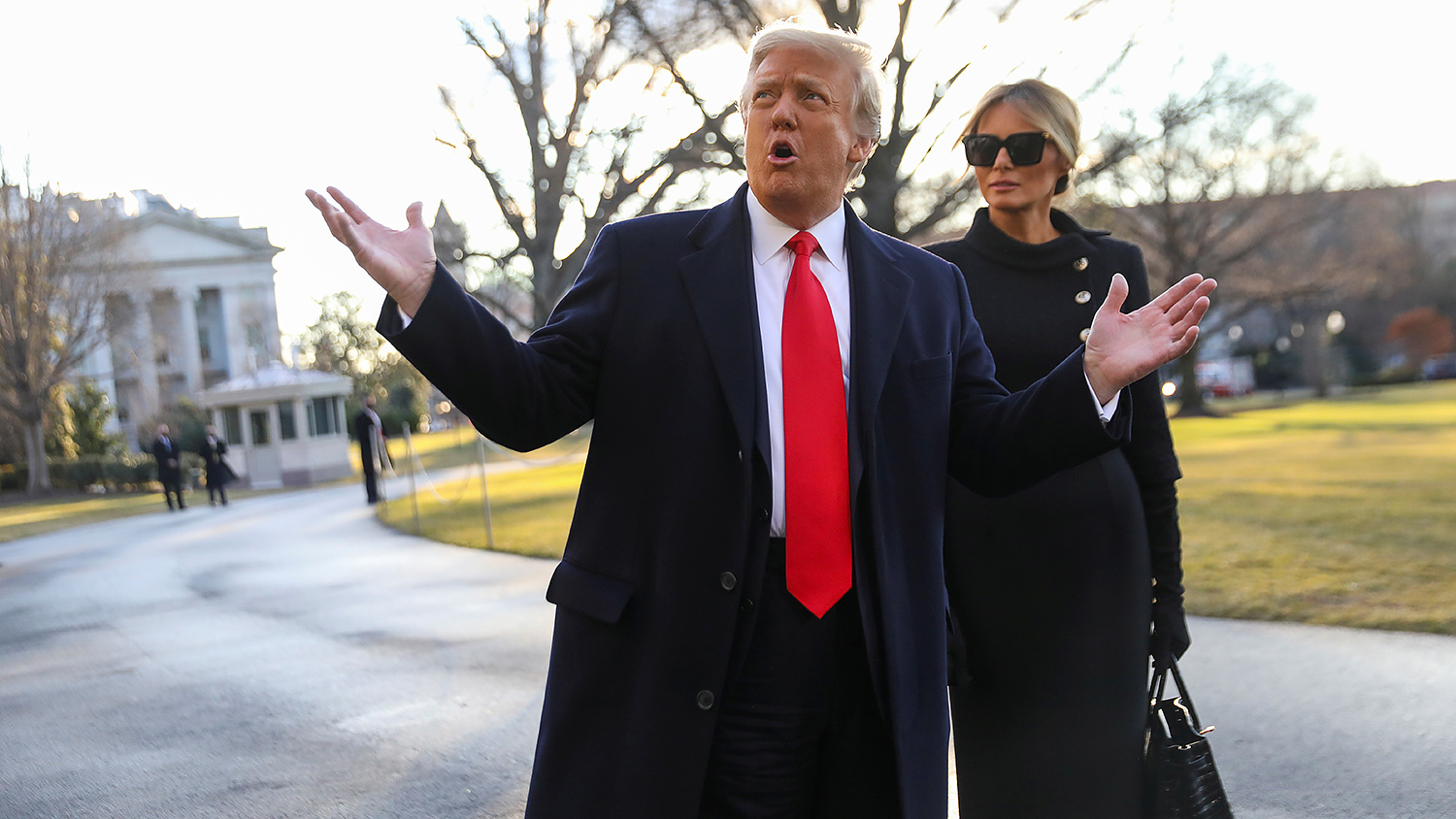 upload-2021-01-20T143908Z_534467626_RC2QBL9M79A2_RTRMADP_3_USA-TRUMP-pic4_zoom-1500x1500-93835